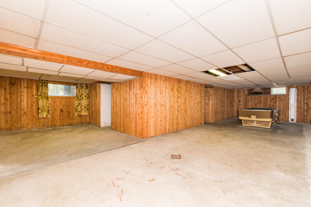 1916 Romence Road Property Photo 44