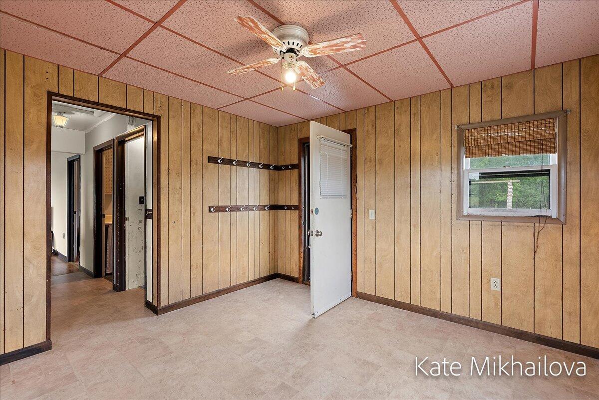 75 4th Street Property Photo 91