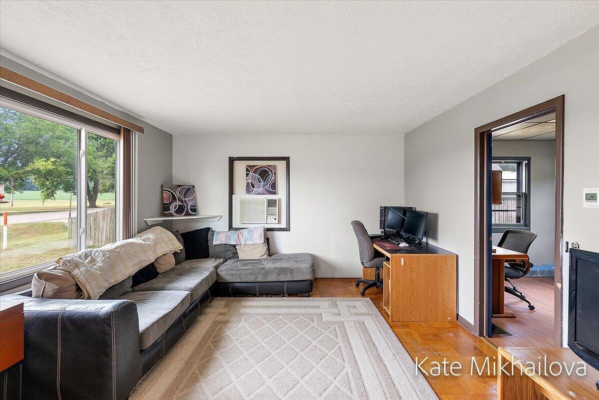 75 4th Street Property Photo 99