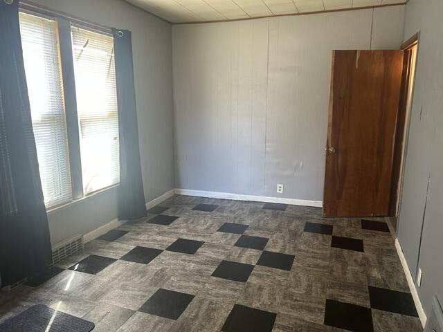 102 S George Street Property Photo 12