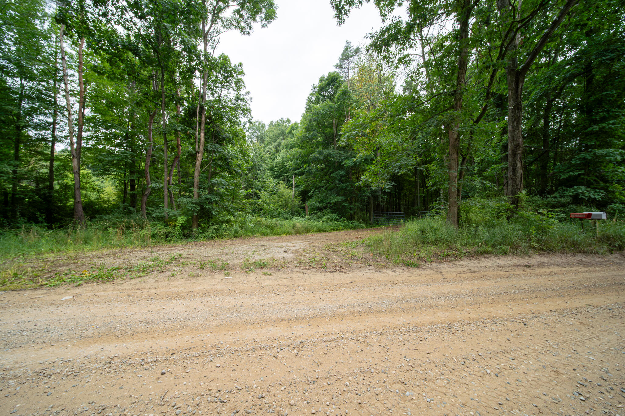 V/l 2000 Ryan Road Property Photo 45