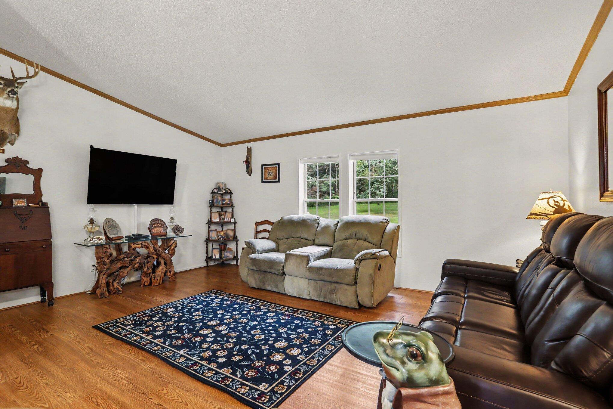 18576 T Drive S Property Photo 10