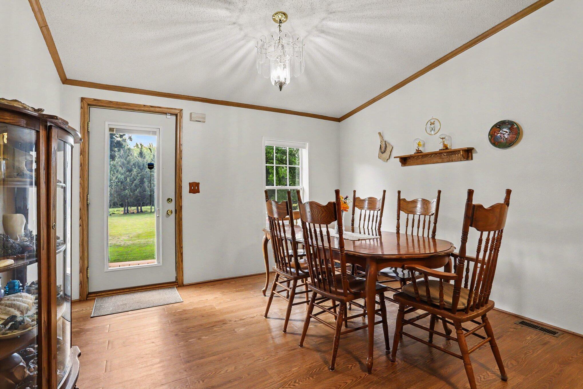 18576 T Drive S Property Photo 12
