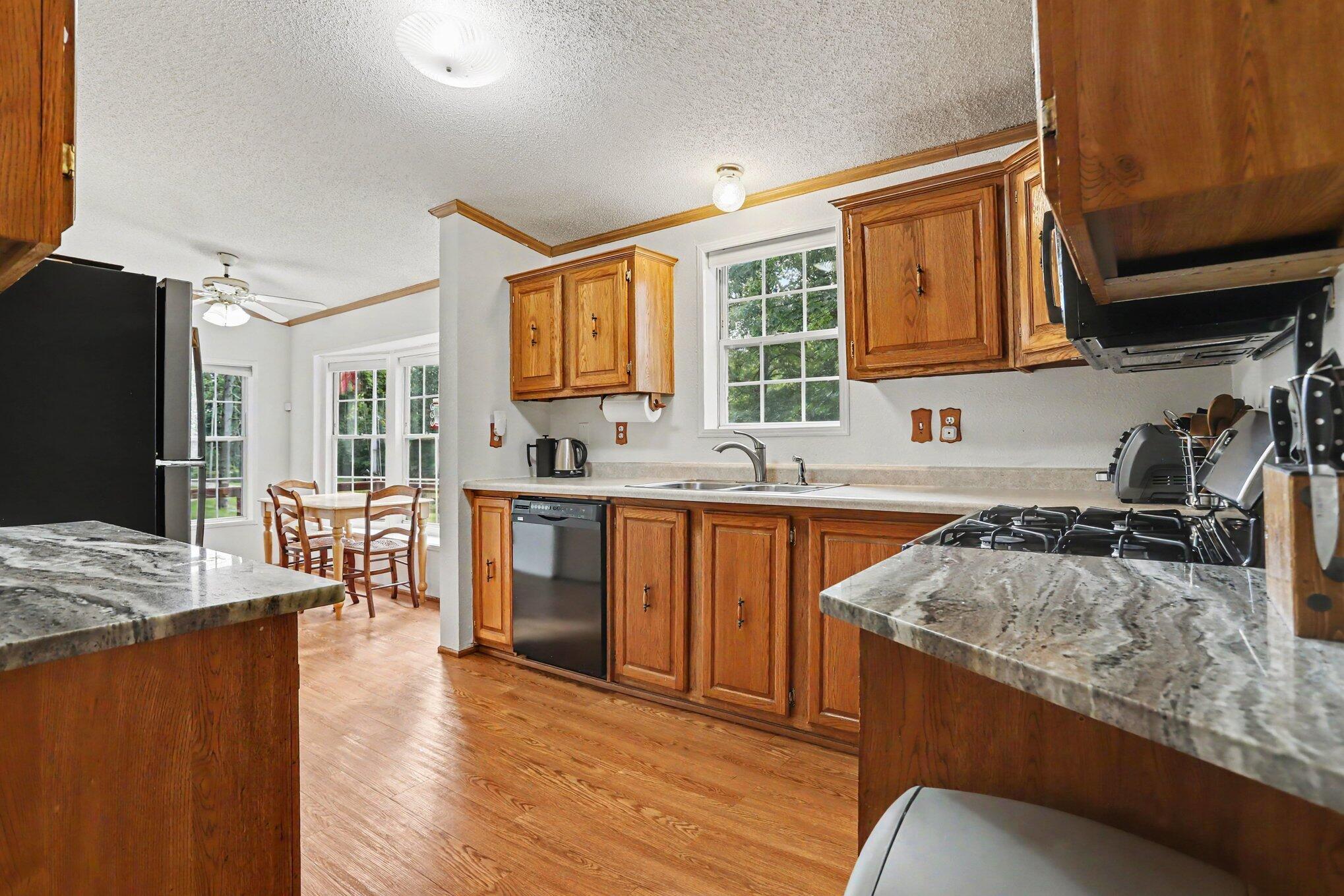 18576 T Drive S Property Photo 13