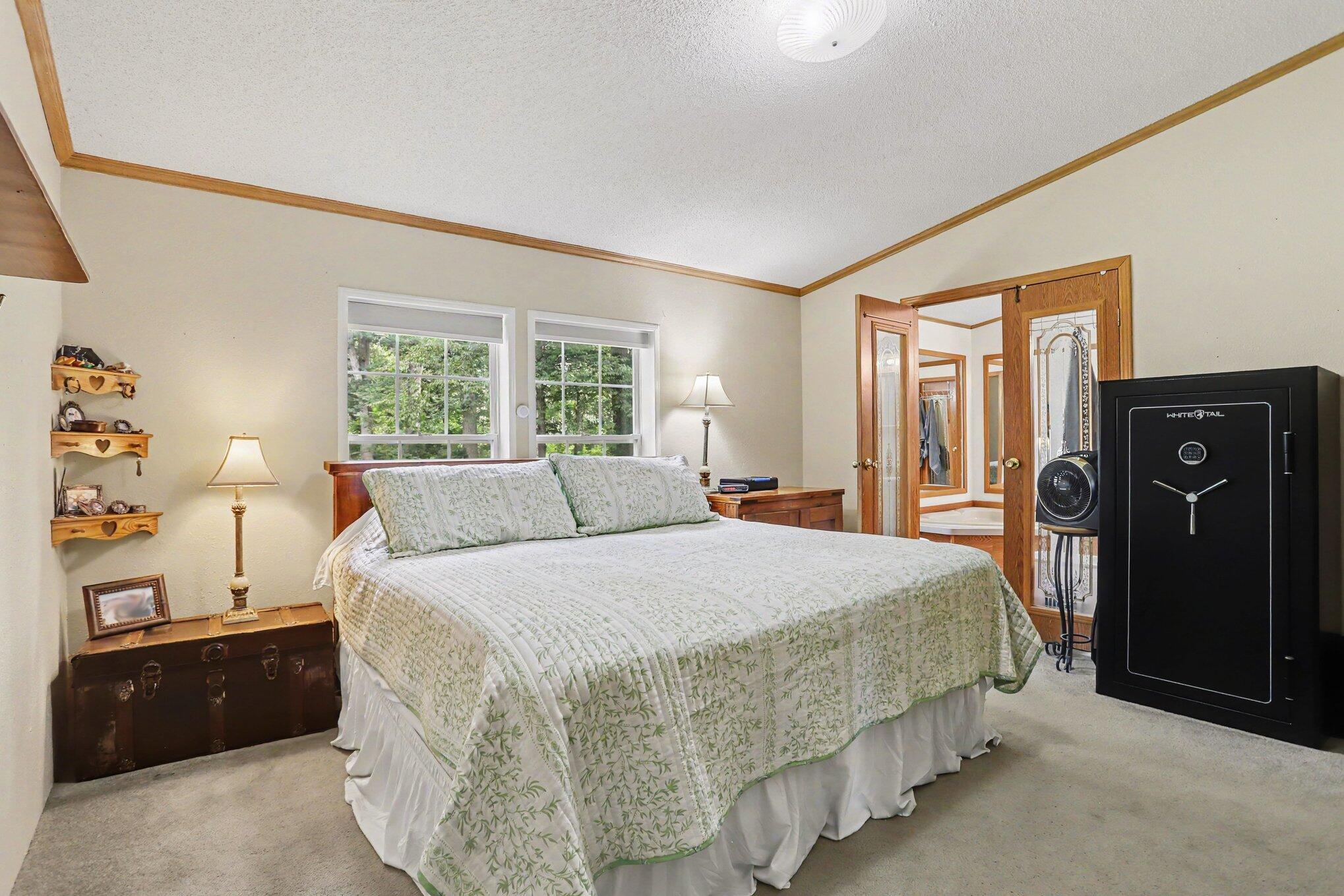 18576 T Drive S Property Photo 17