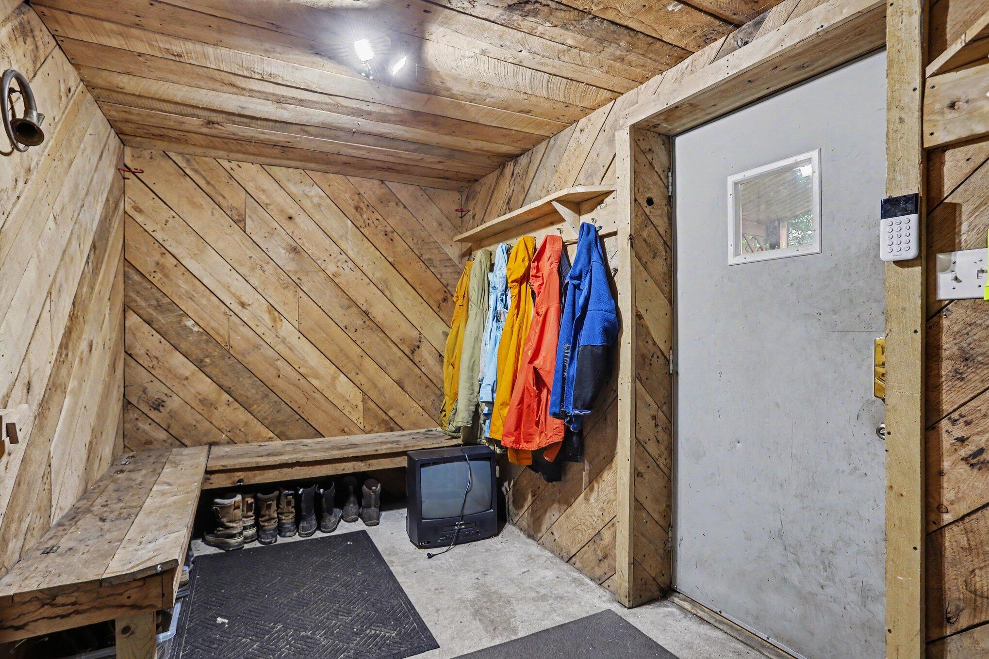 18576 T Drive S Property Photo 31