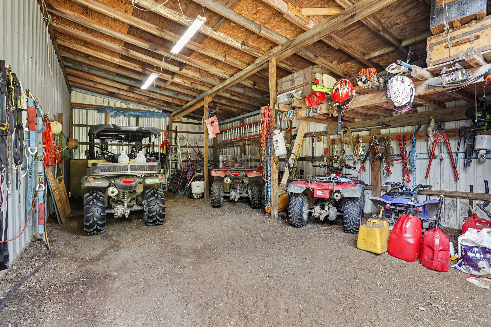 18576 T Drive S Property Photo 38