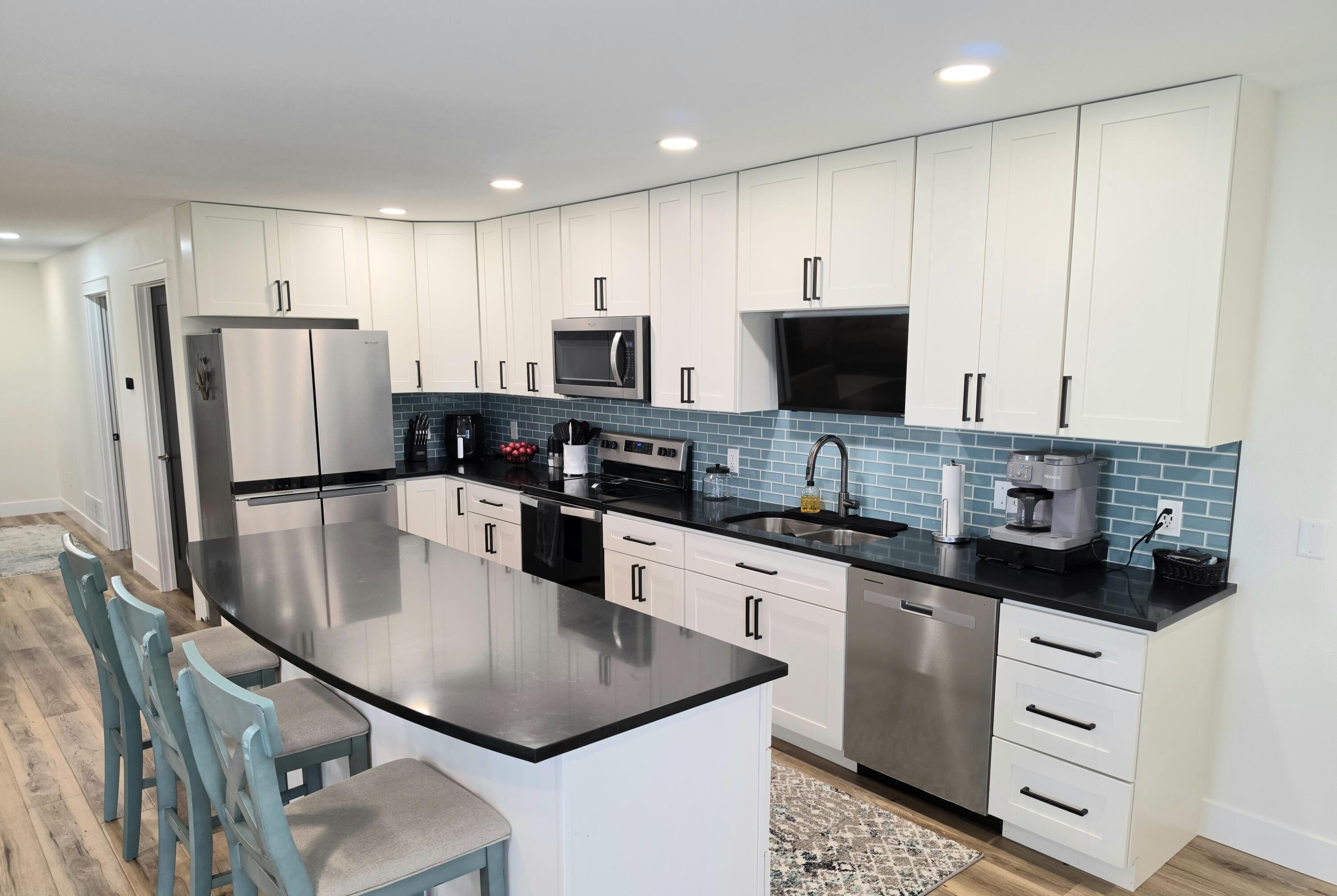 19061 M-60 Property Photo 7