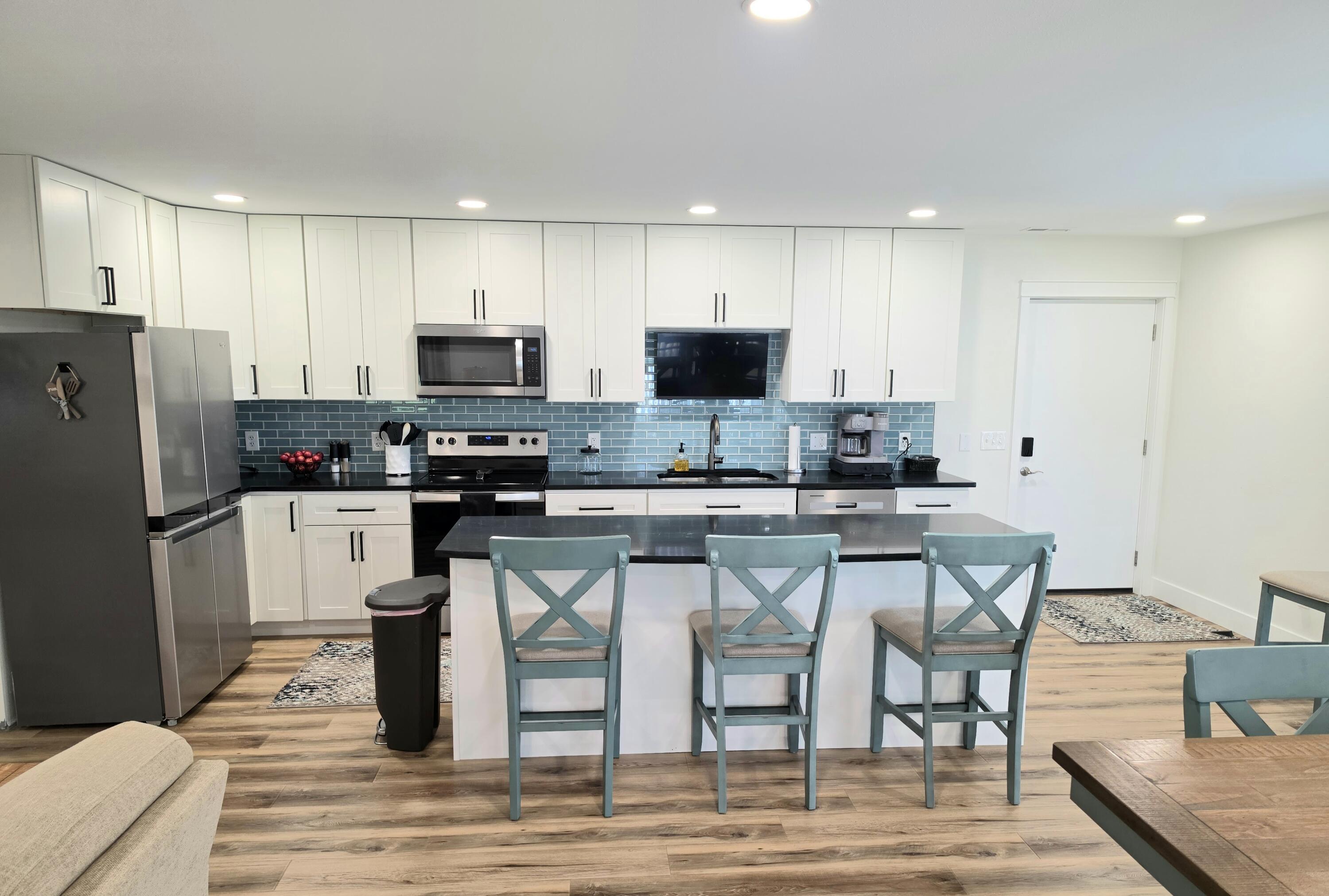 19061 M-60 Property Photo 8