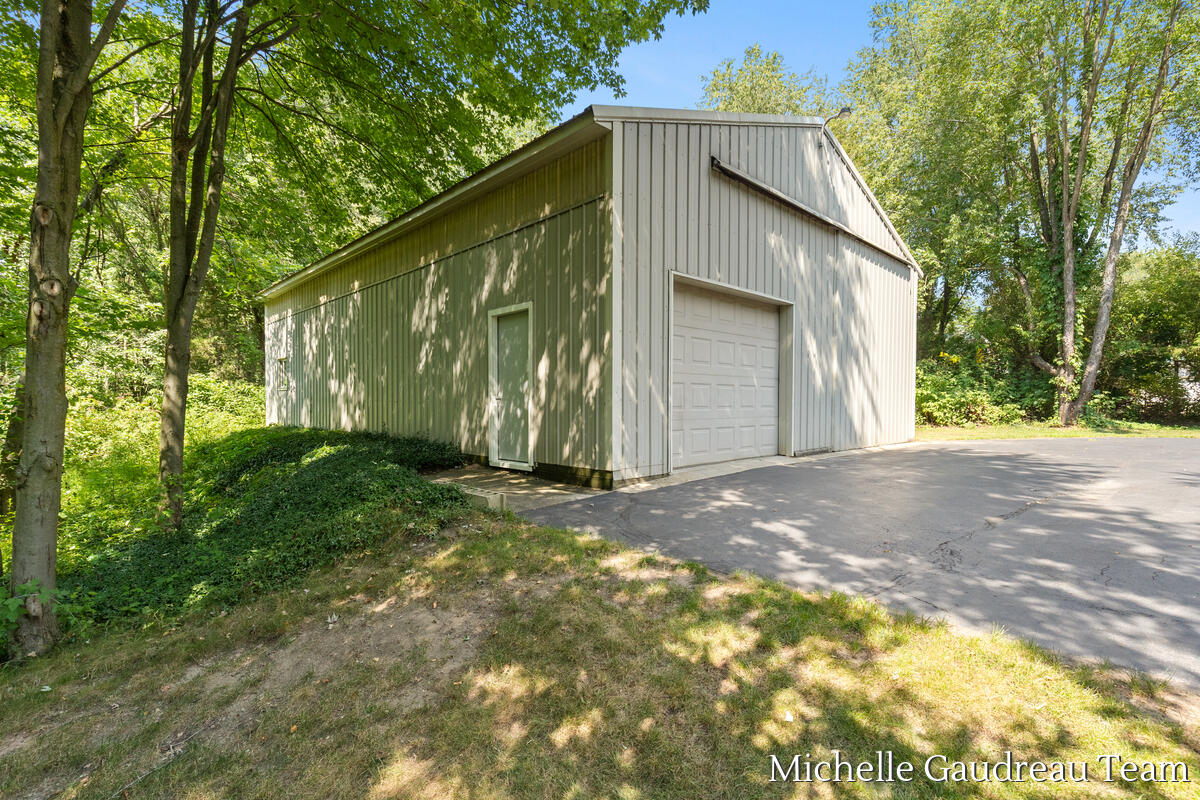 6244 Black Creek Drive Property Photo 55