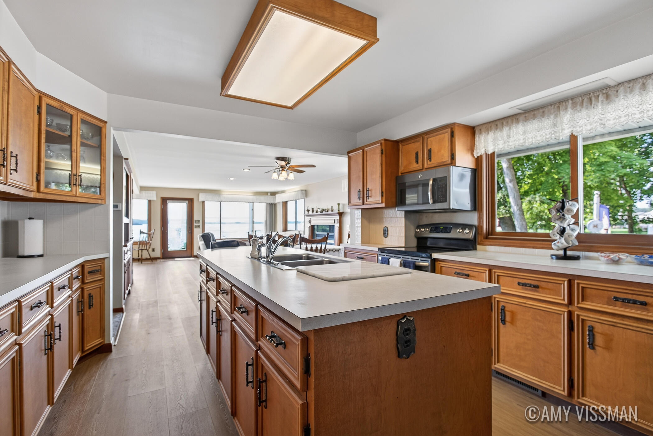 2083 Archwood Drive Property Photo 15