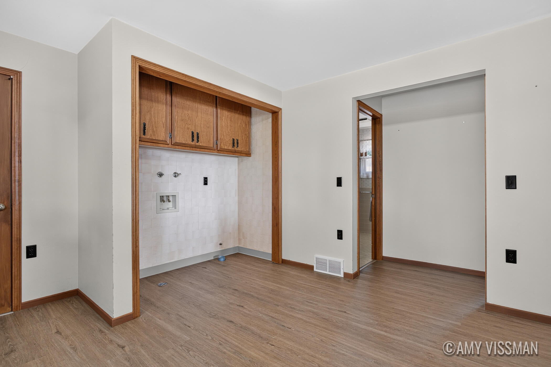 2083 Archwood Drive Property Photo 18
