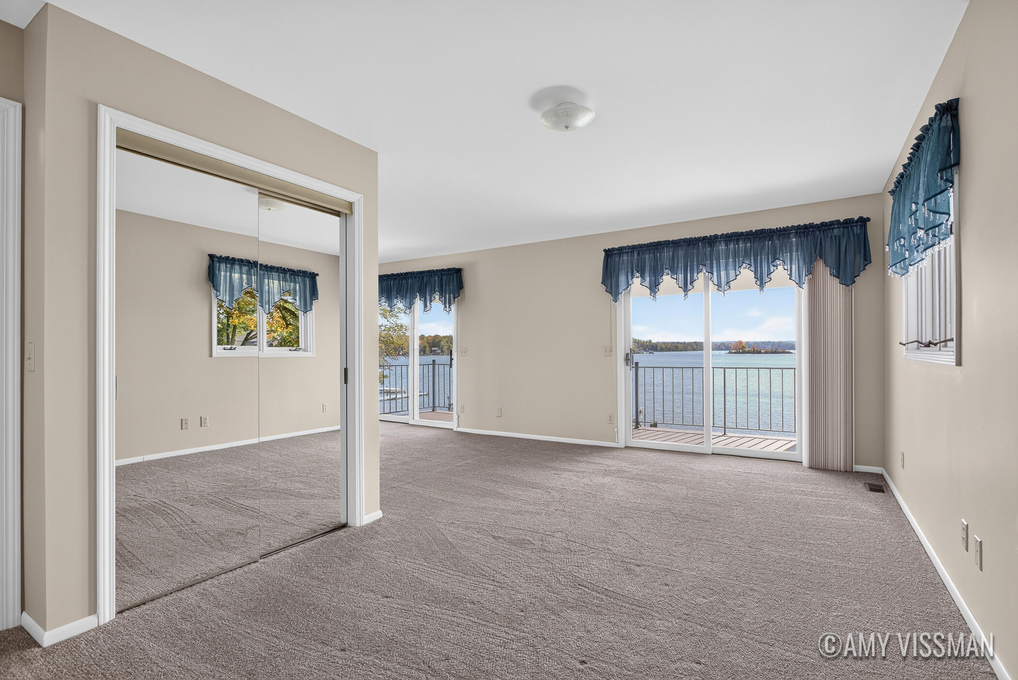 2083 Archwood Drive Property Photo 24