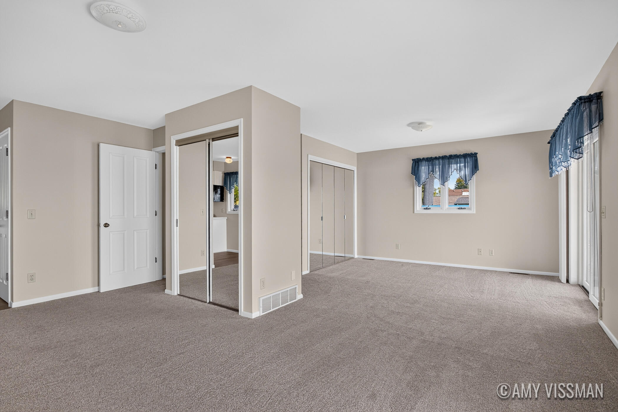 2083 Archwood Drive Property Photo 25