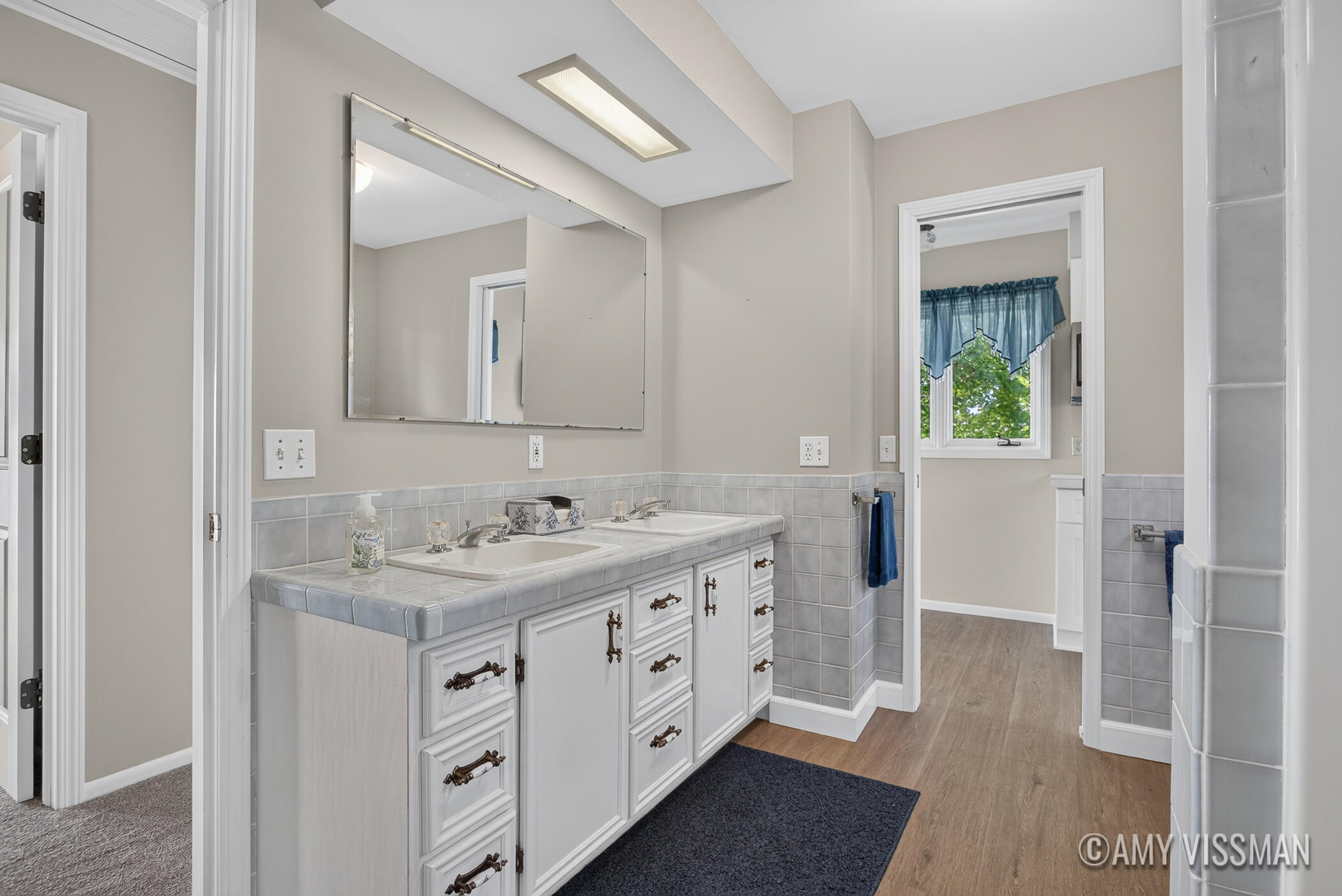2083 Archwood Drive Property Photo 32