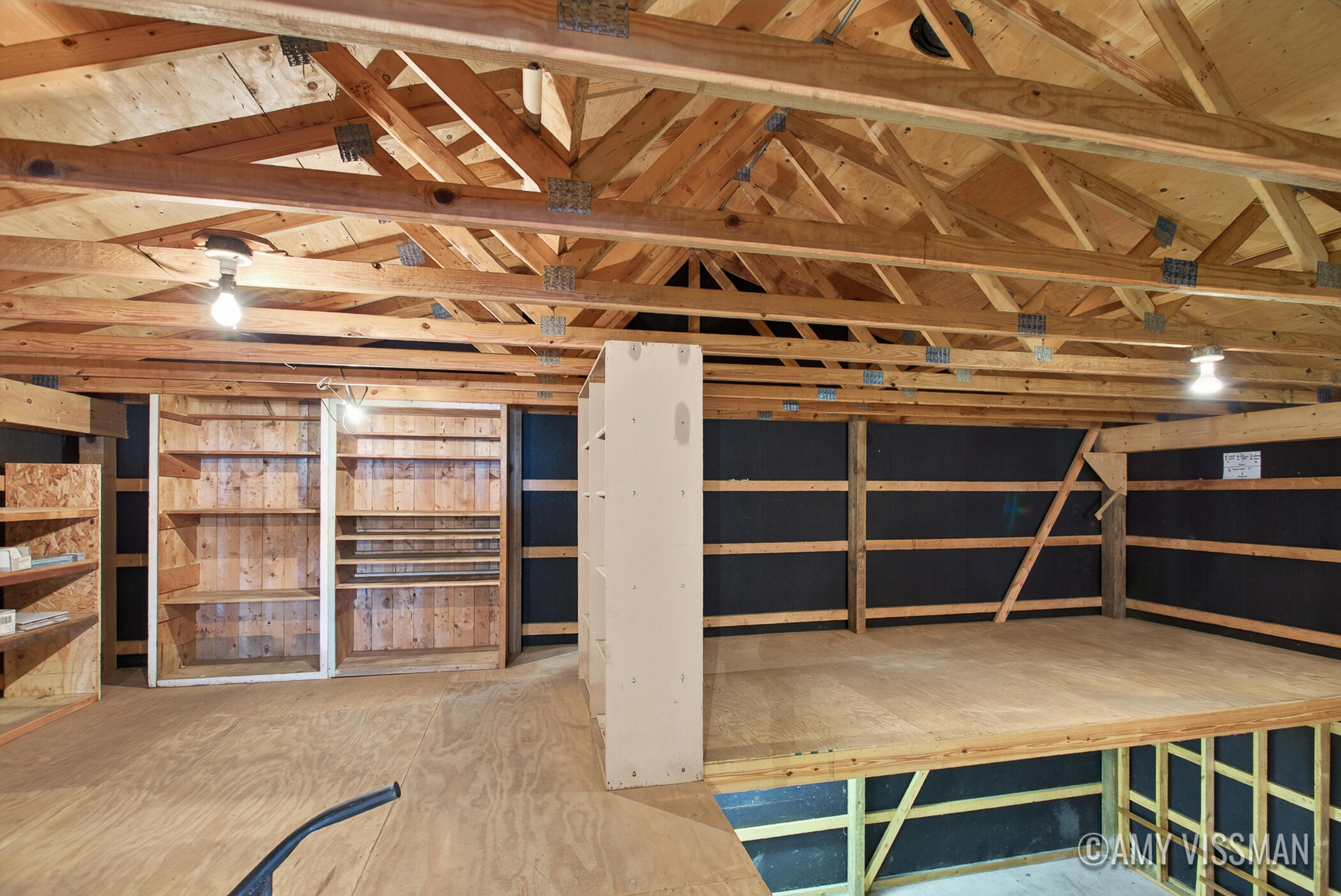 2083 Archwood Drive Property Photo 49