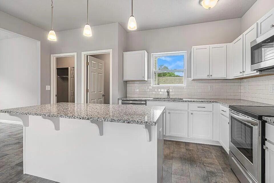 5122 Parkview Lane Property Photo 7