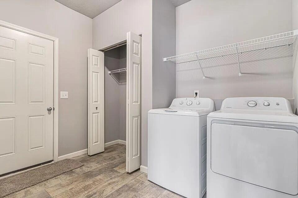 5122 Parkview Lane Property Photo 11