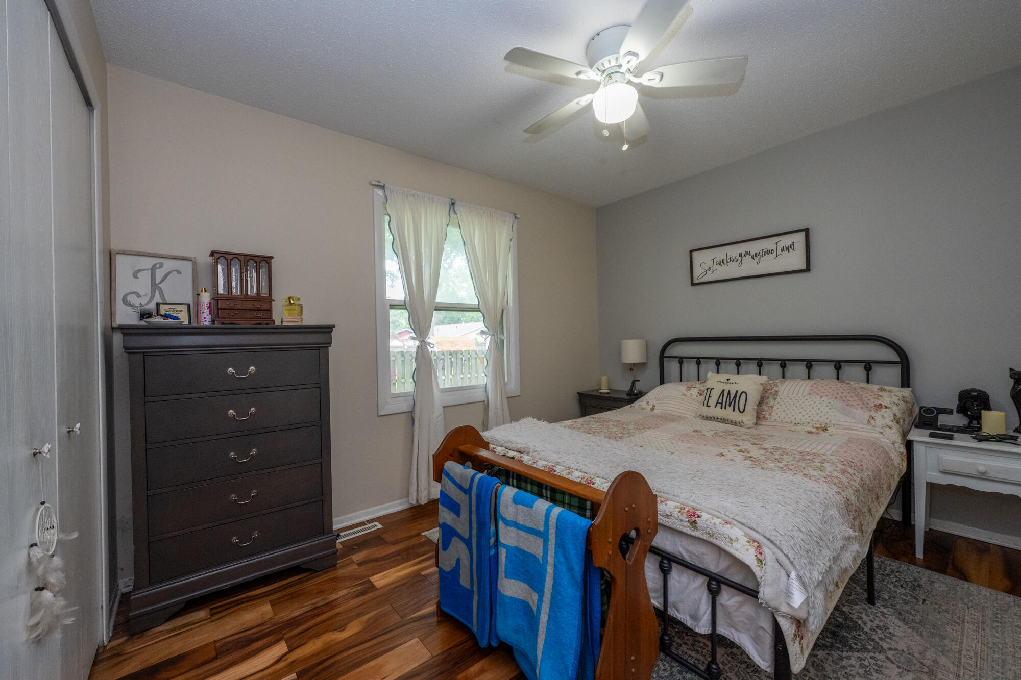 536 Dell Street Property Photo 12
