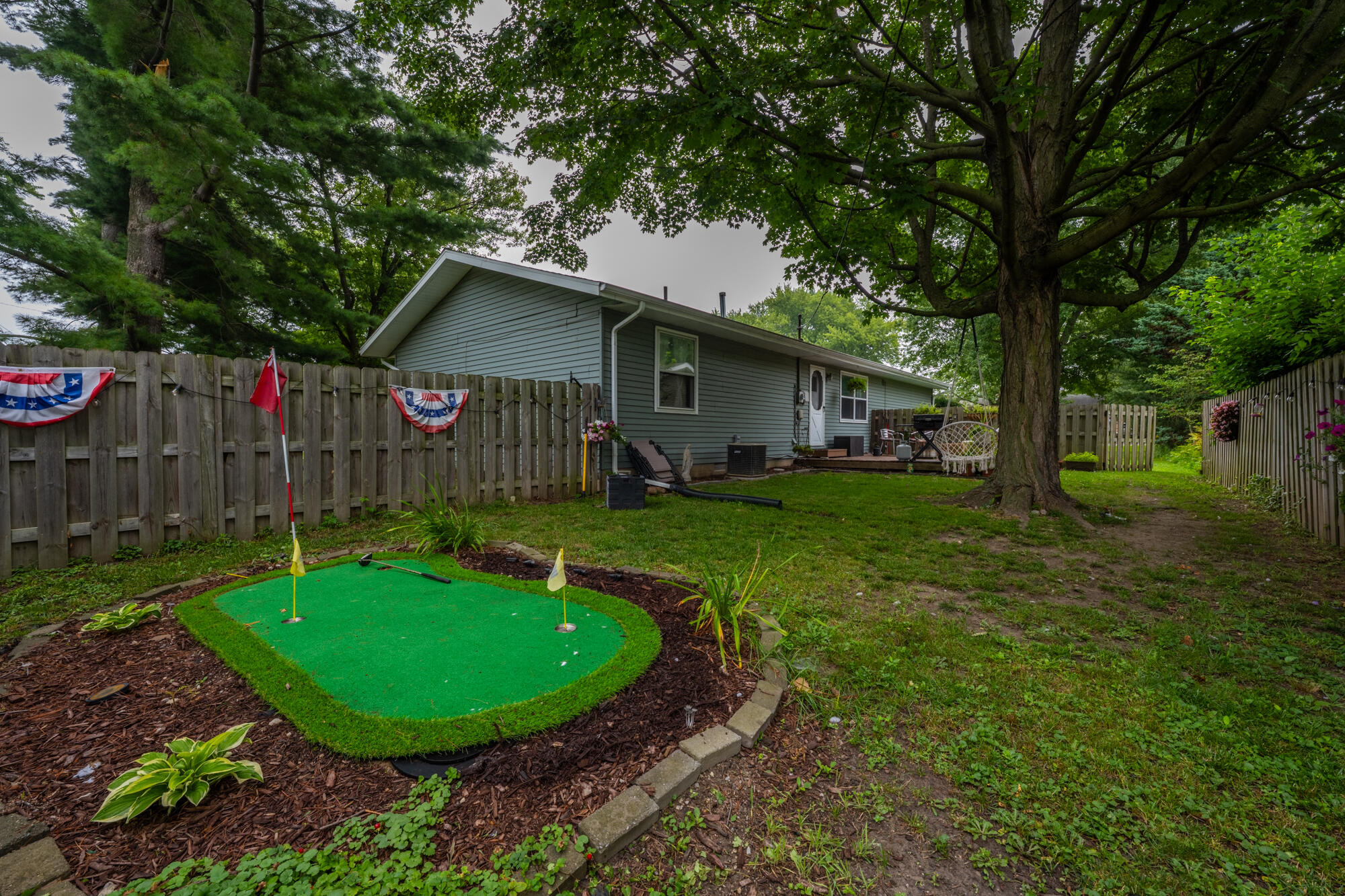 536 Dell Street Property Photo 19