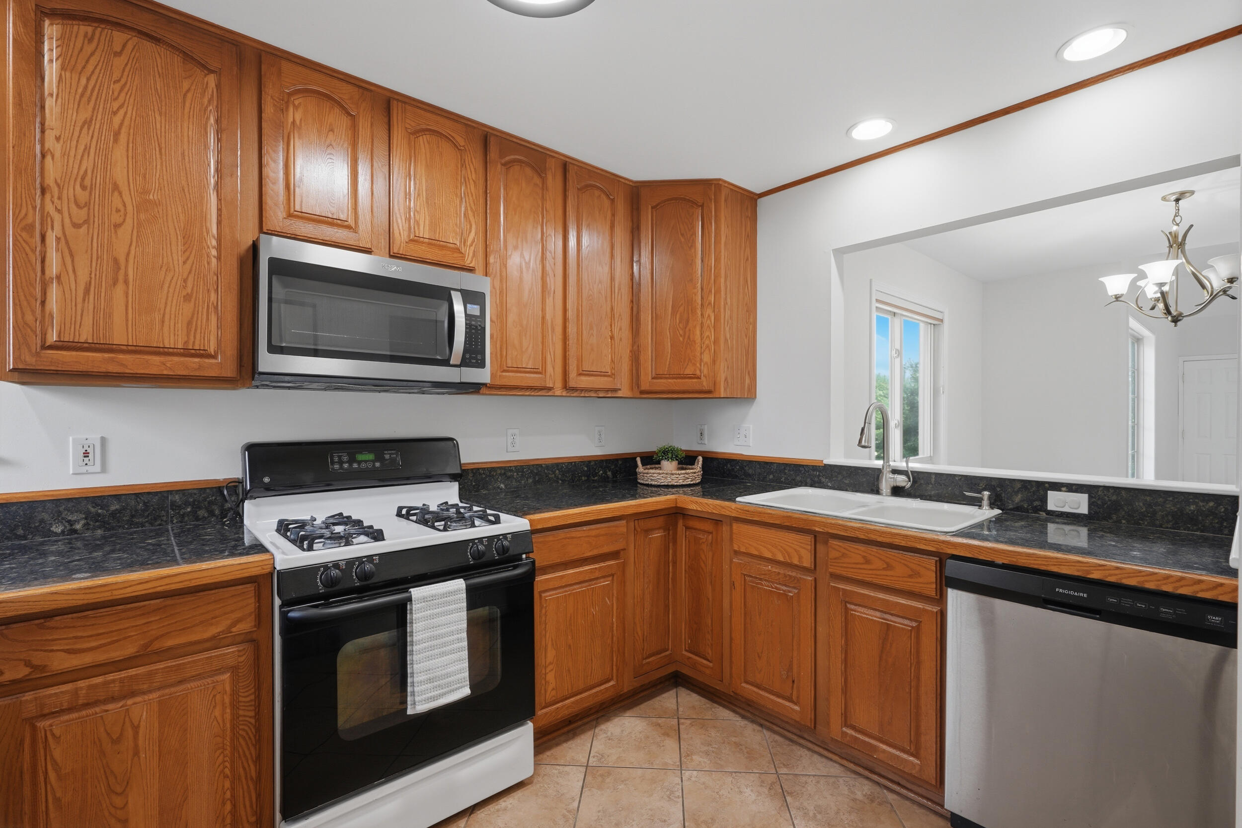 5983 Munger Road Property Photo 35