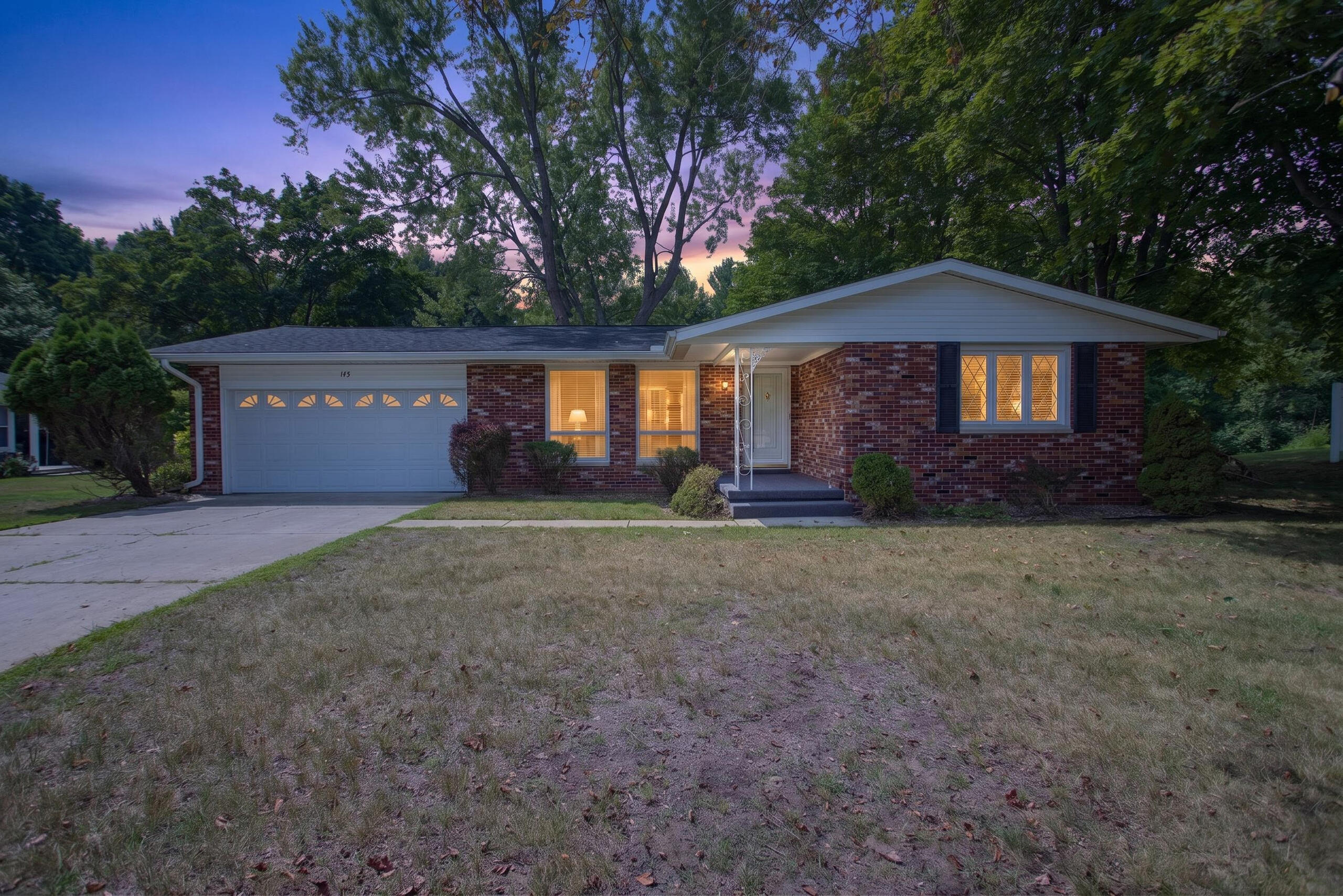 145 Mohawk Street Property Photo 1