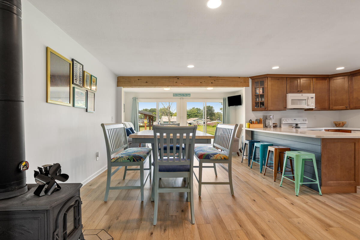 418 W Russell Drive Property Photo 13