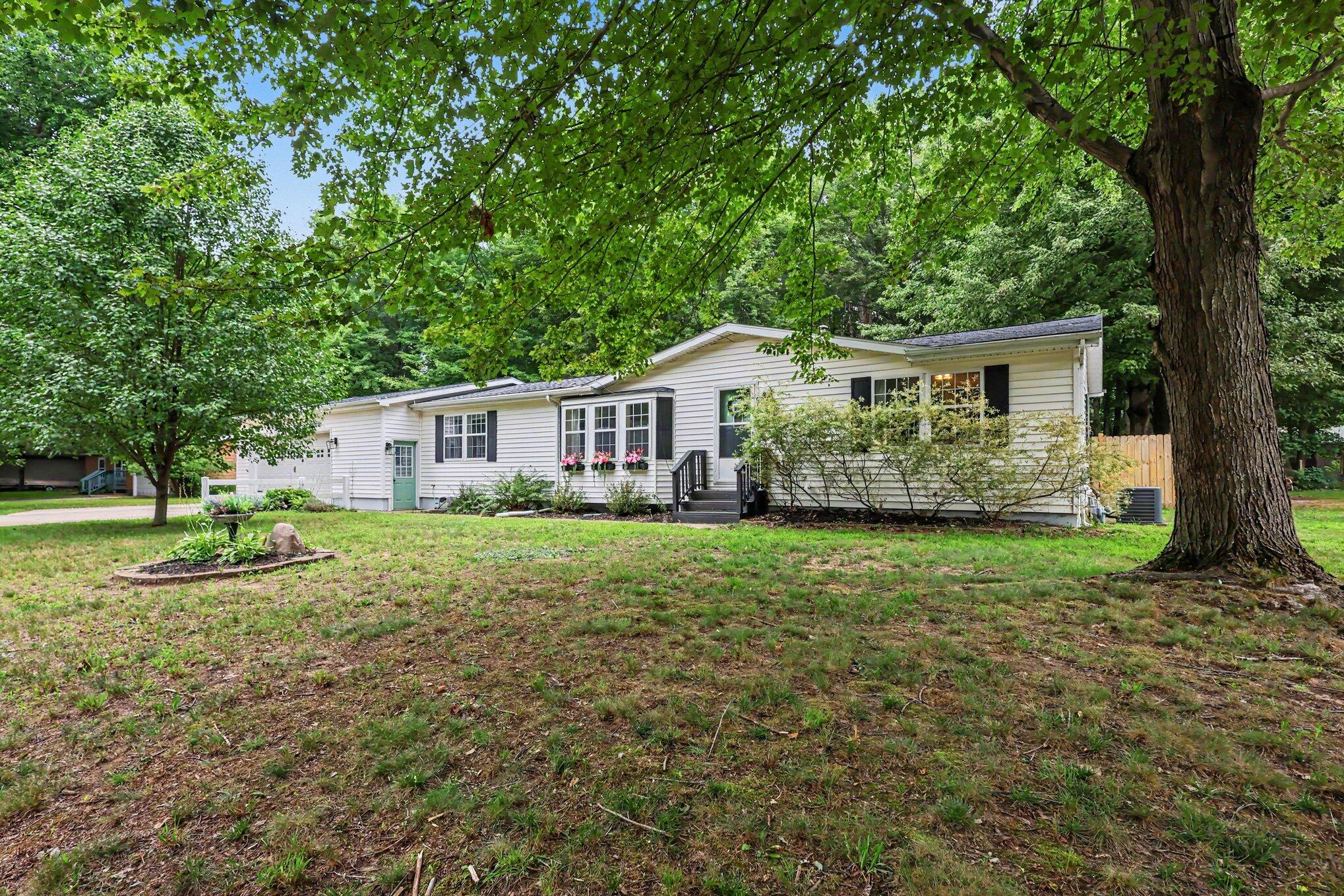 67749 Ridgewood Drive S Property Photo 1