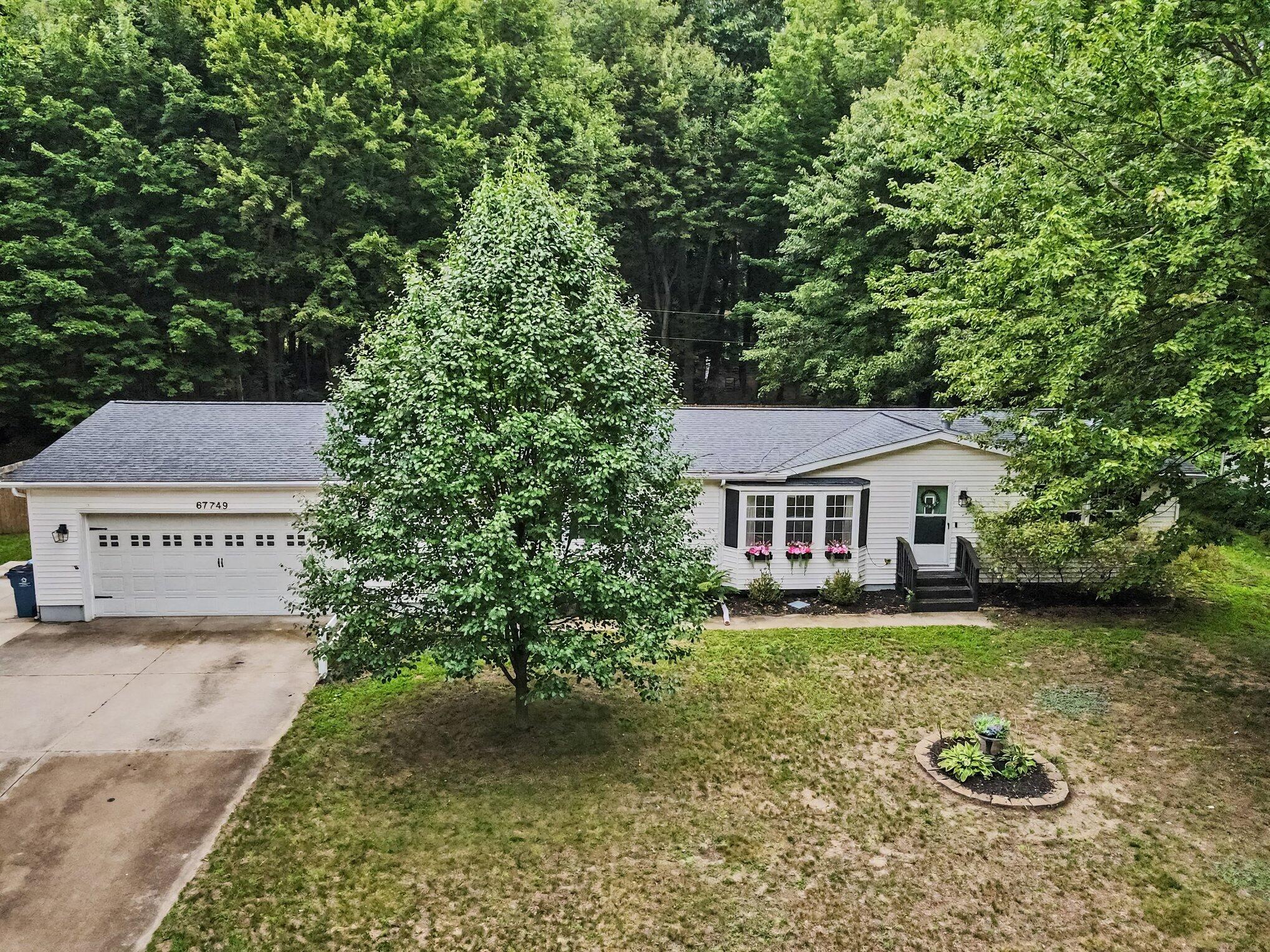 67749 Ridgewood Drive S Property Photo 27