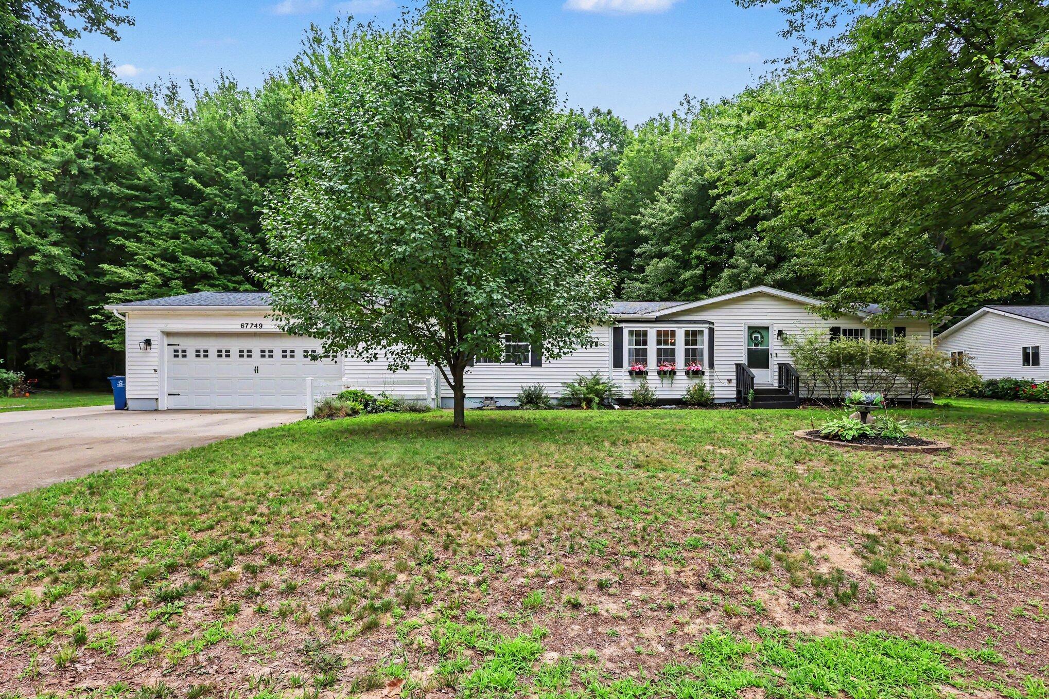 67749 Ridgewood Drive S Property Photo 28