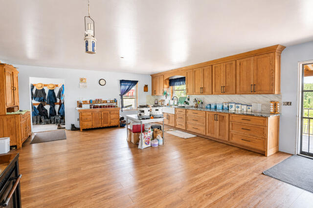 40700 63rd Street Property Photo 18