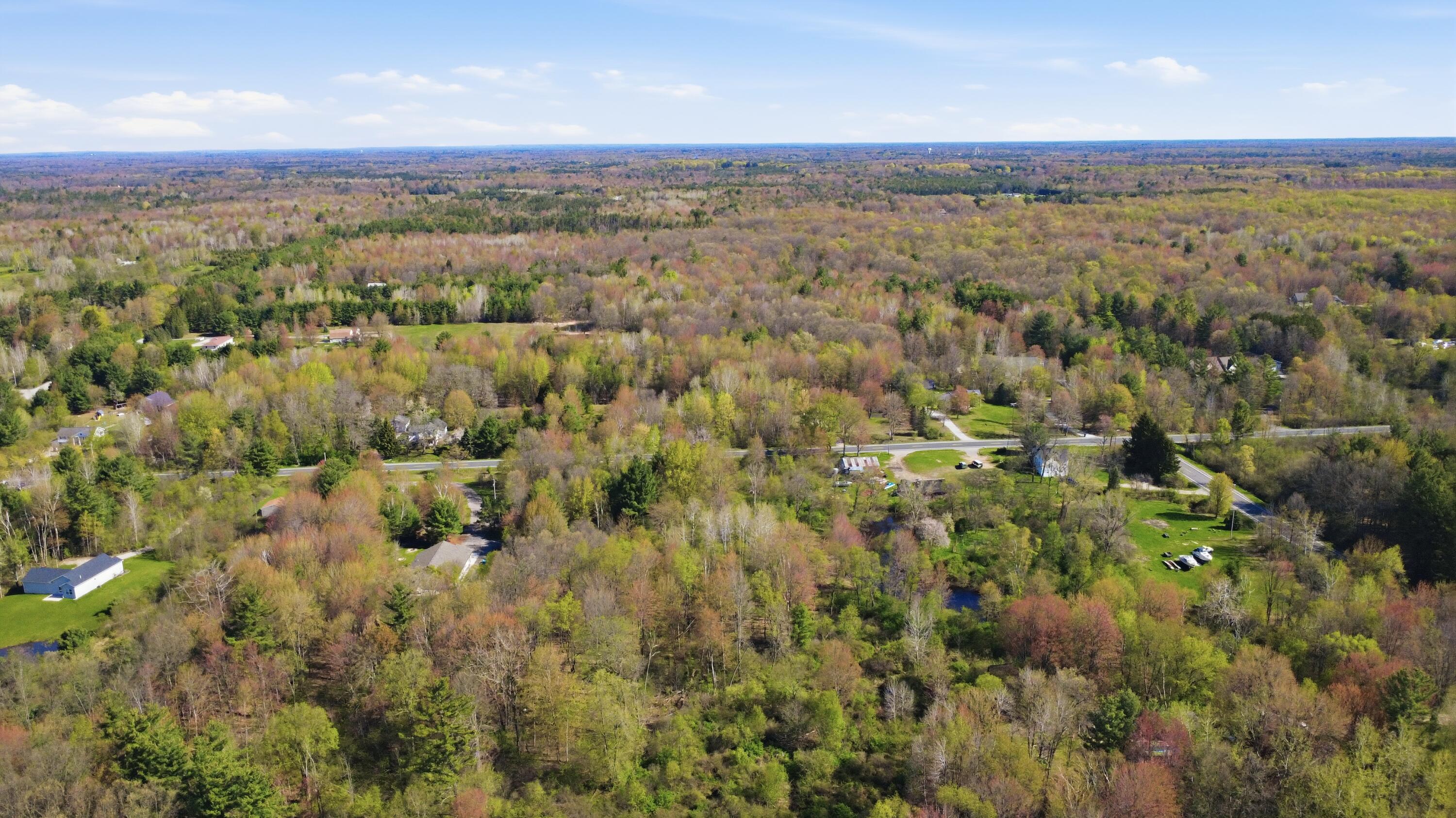 Vl W River Road Property Photo 4