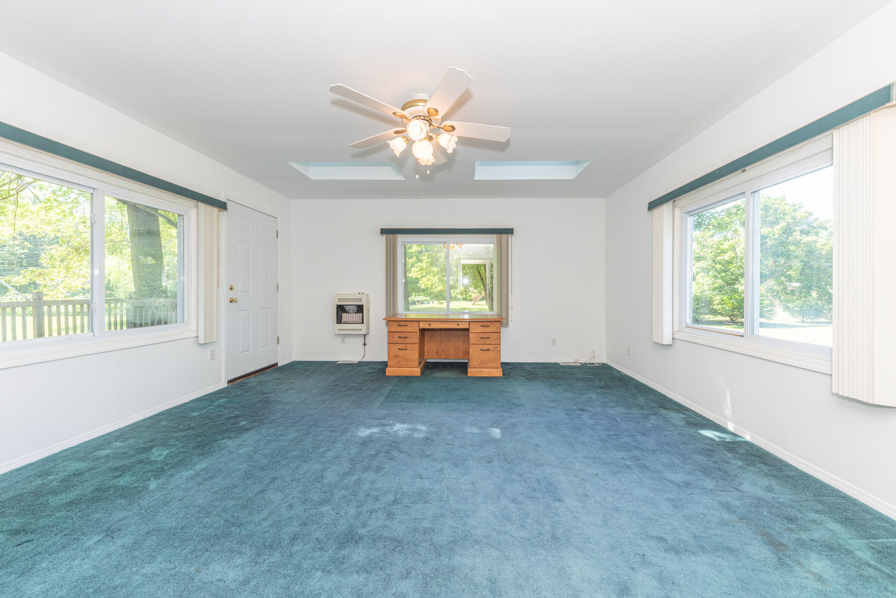 8002 Willow Road Property Photo 19