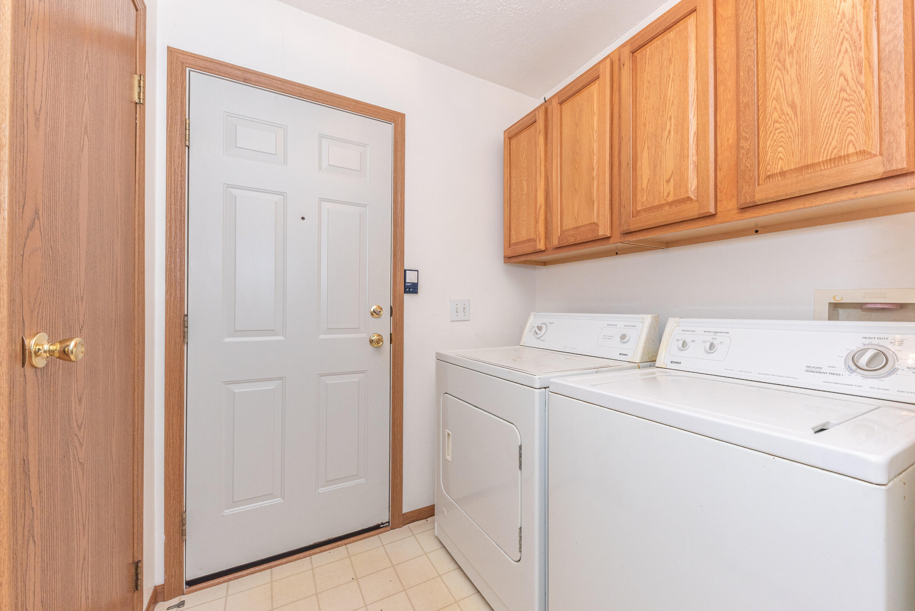 8002 Willow Road Property Photo 34