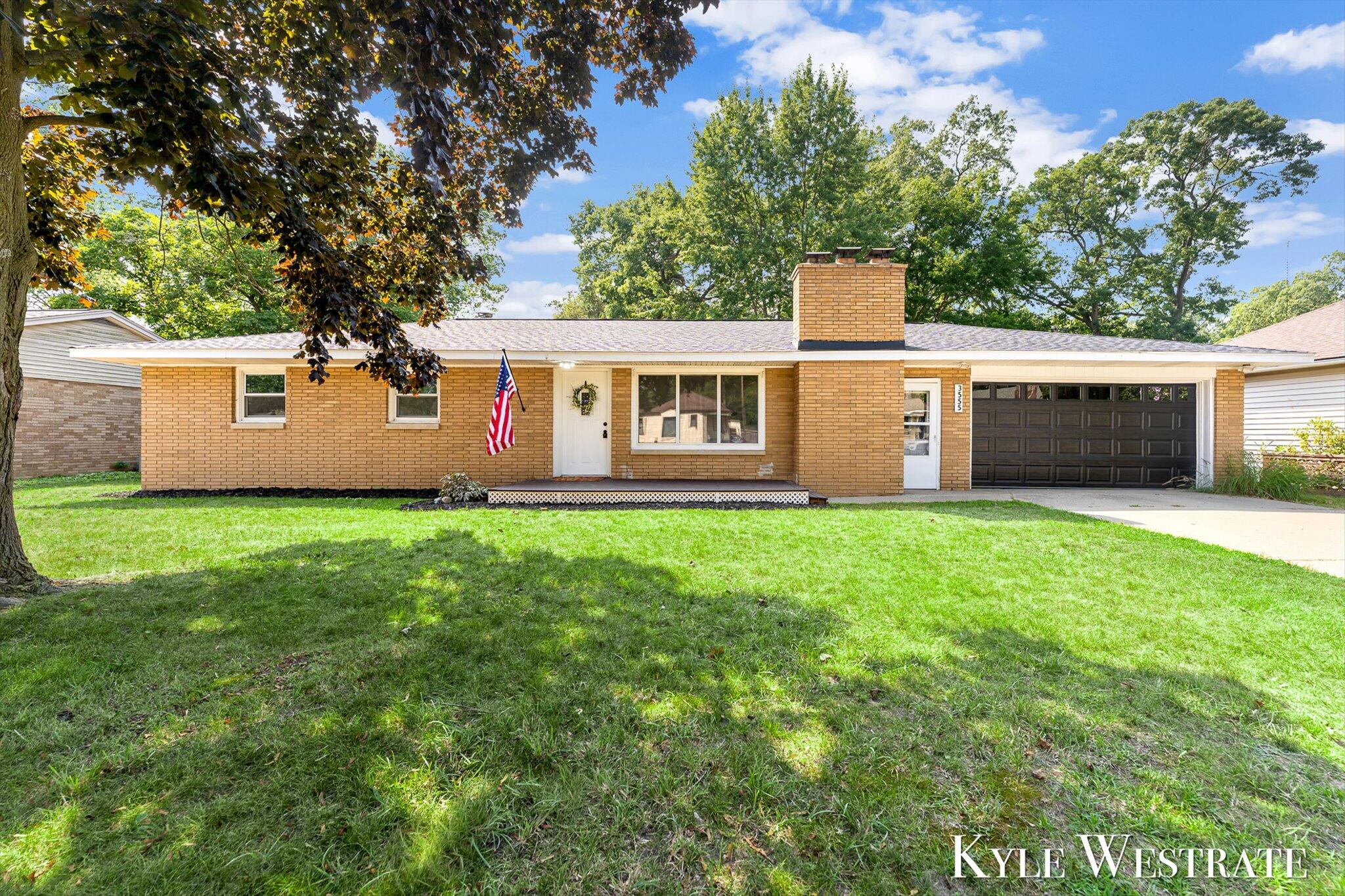 3555 Chippewa Drive Property Photo 1