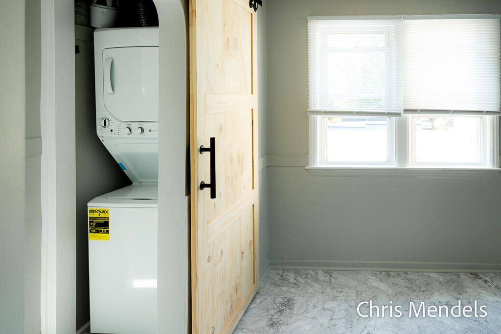 578 S Shore Drive Property Photo 33
