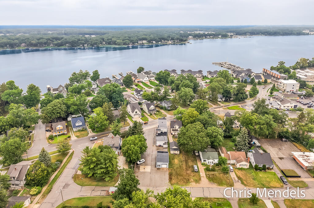 578 S Shore Drive Property Photo 39