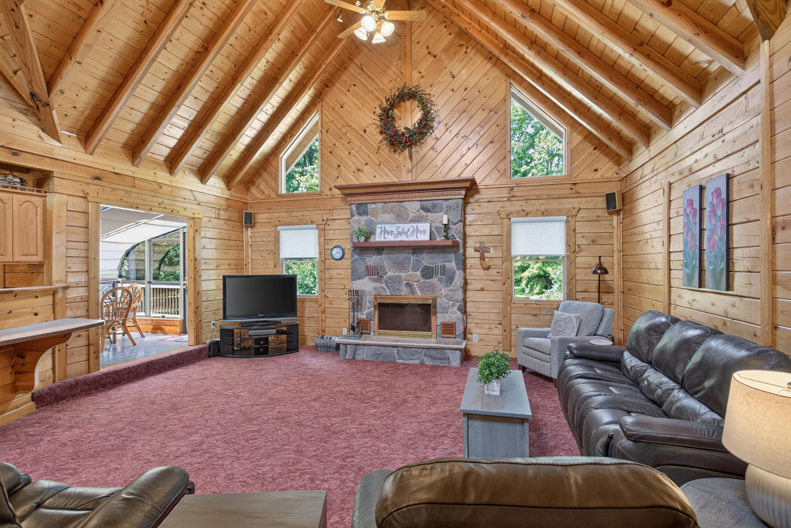 210 Union Property Photo 8