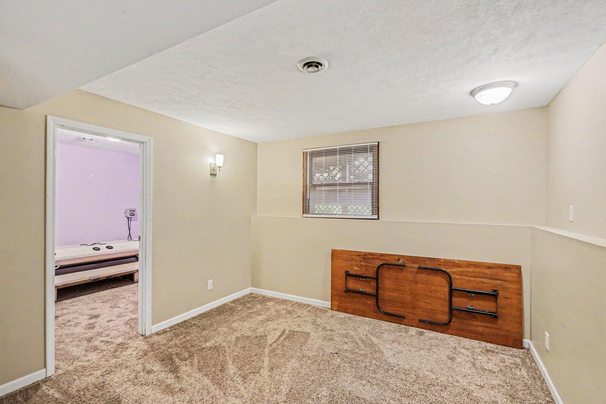 20420 Thornapple Lane Property Photo 19