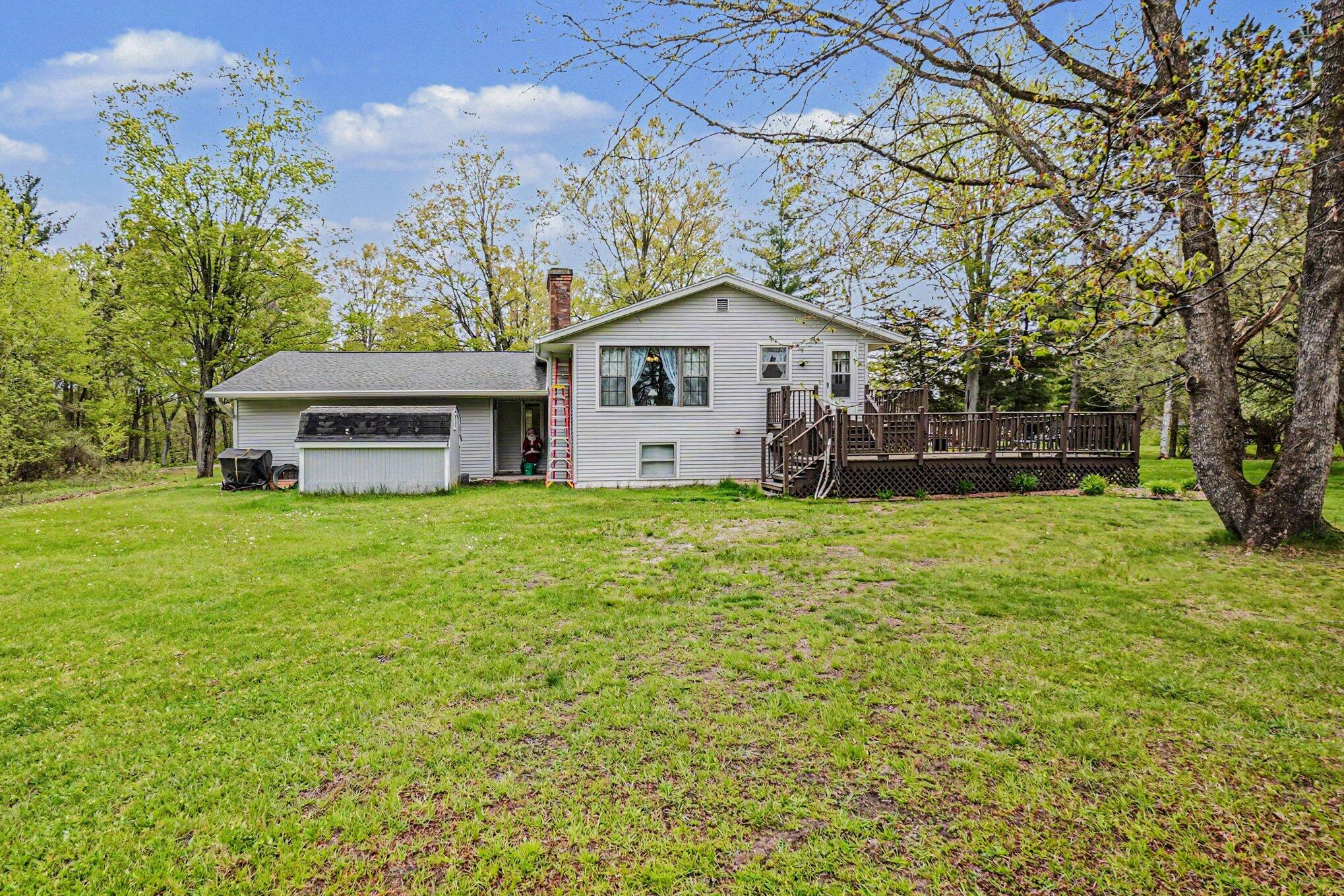 20420 Thornapple Lane Property Photo 24