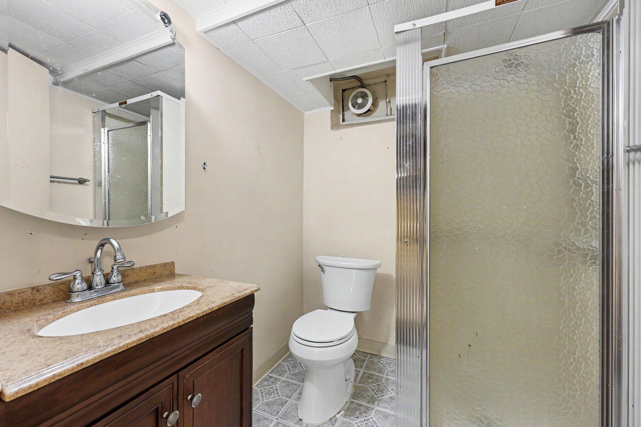 1597 Greenview Drive Property Photo 20