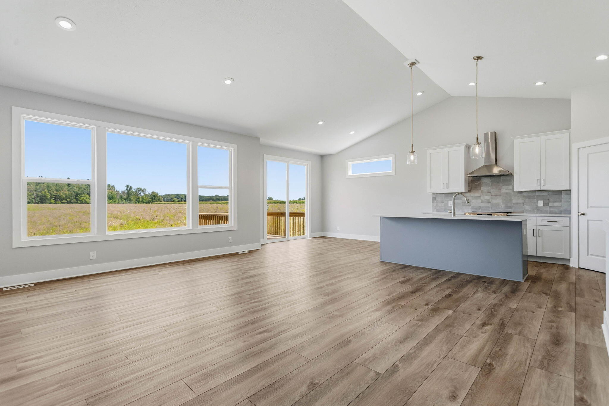 11665 Cherrybud Drive Property Photo 4