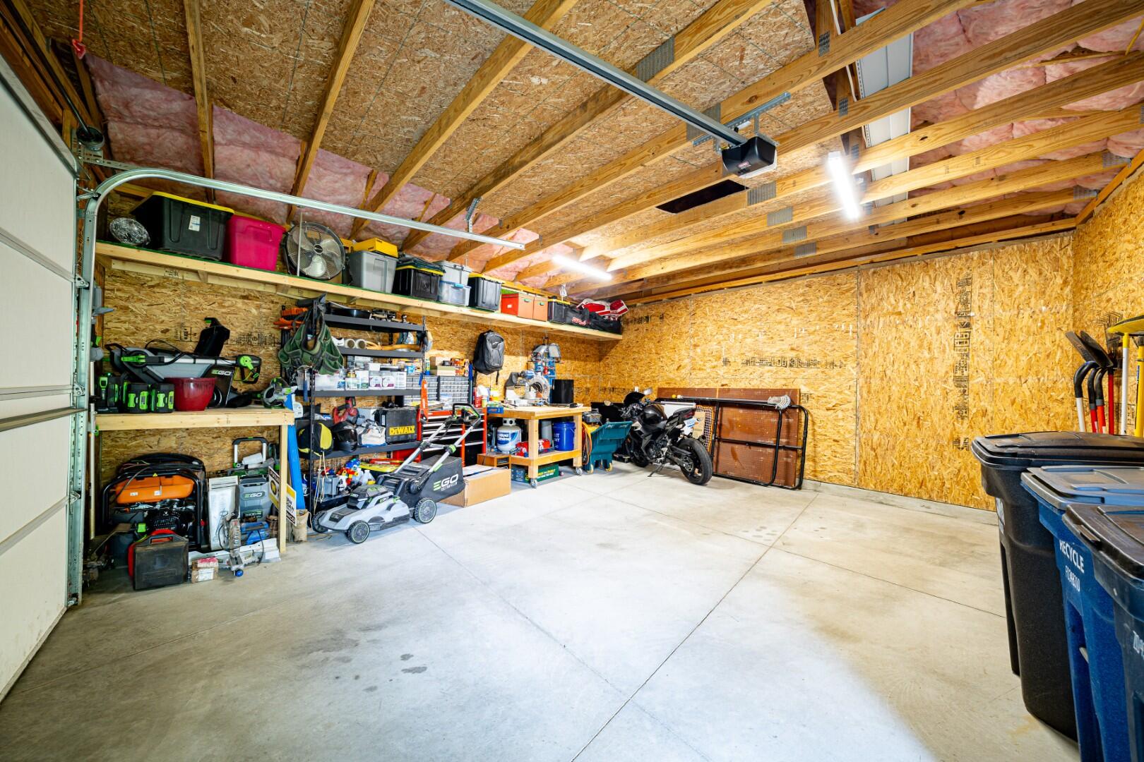 12 W Eden Court Property Photo 29