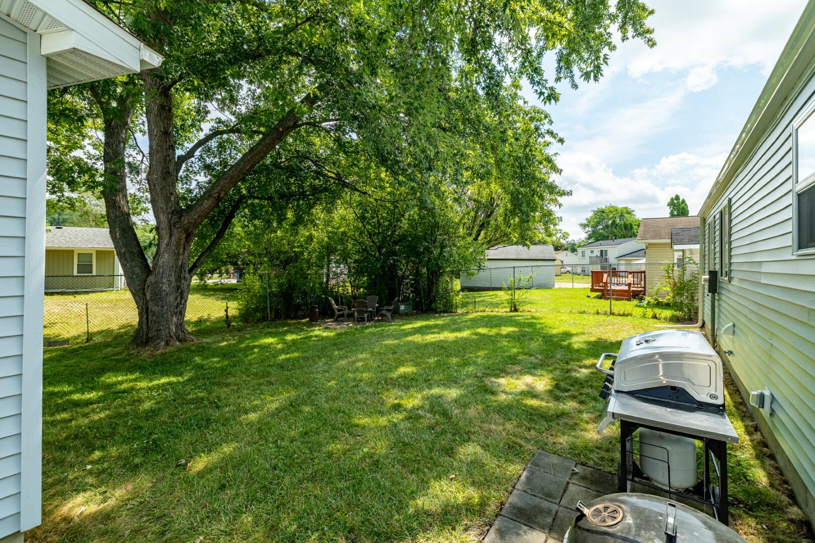 12 W Eden Court Property Photo 31