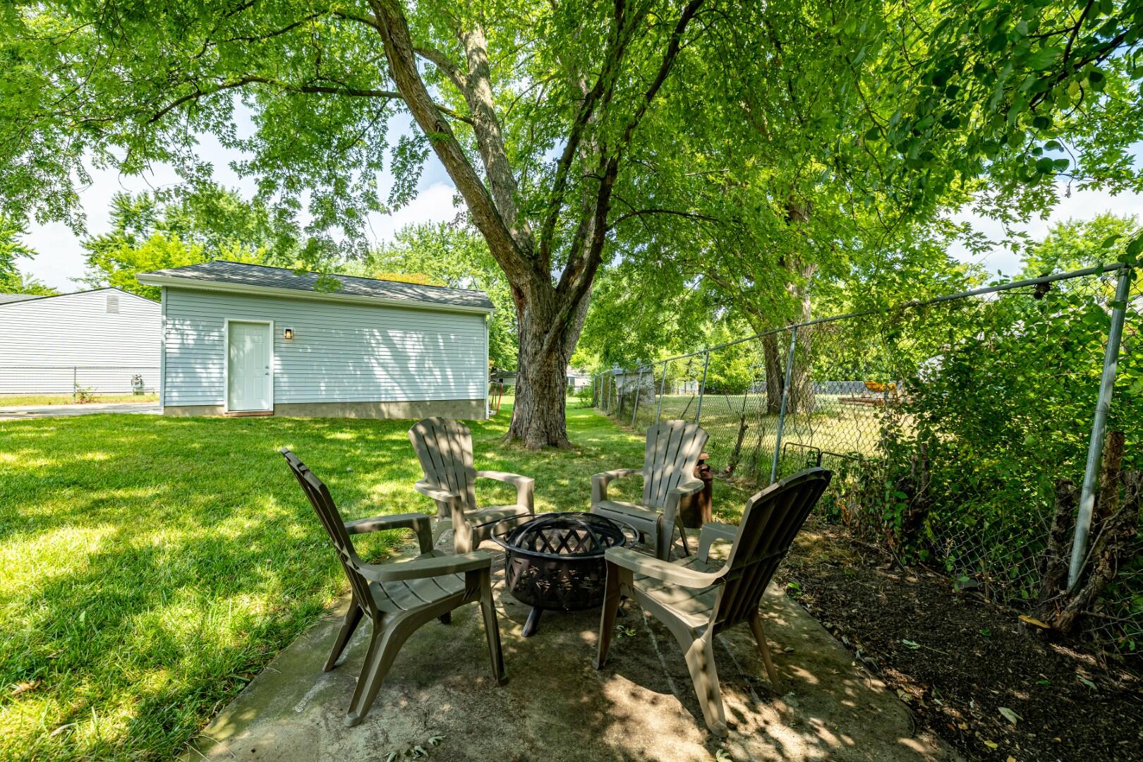 12 W Eden Court Property Photo 34