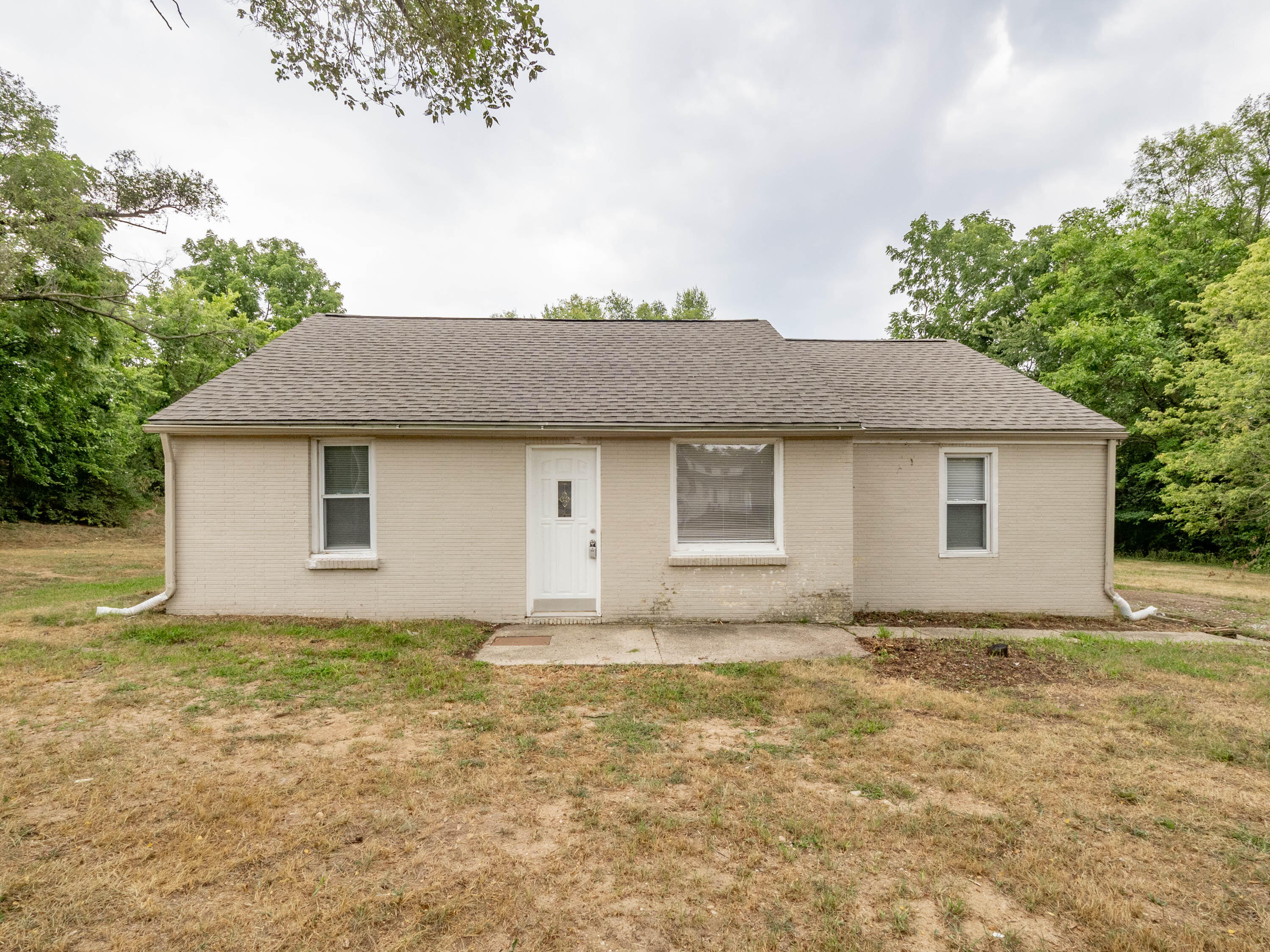 5909 Utah Avenue Property Photo 1