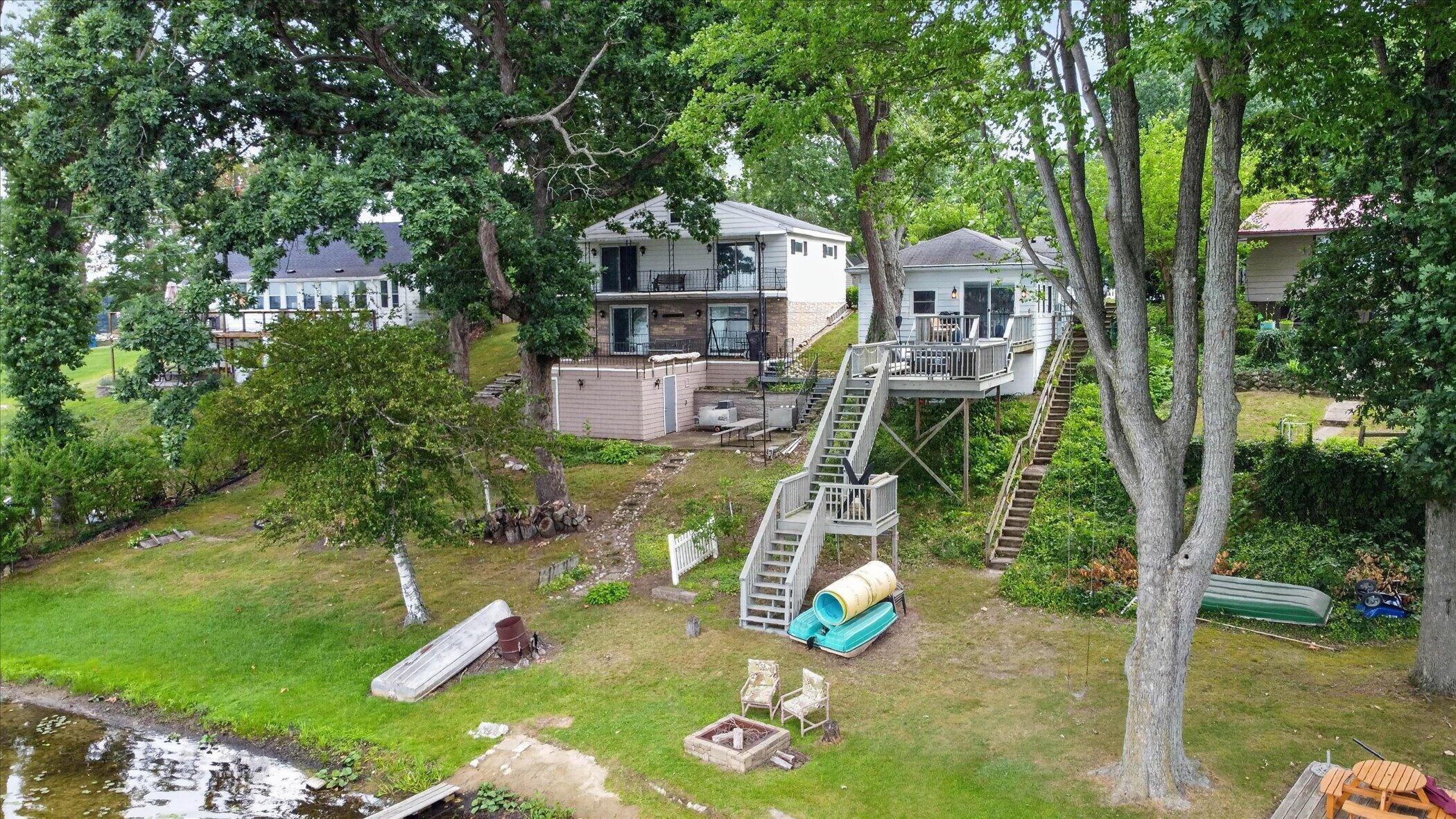 52784 Twin Lakeview Drive Property Photo 4