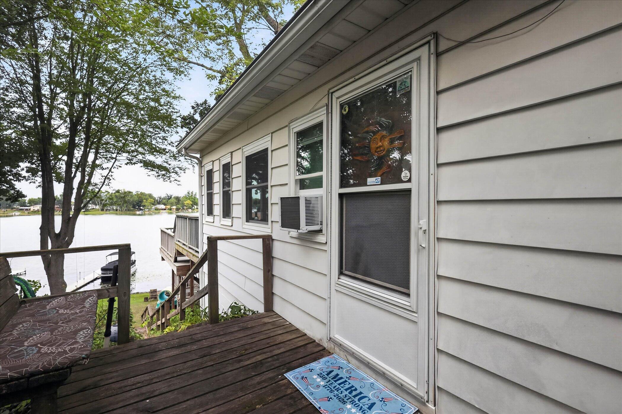 52784 Twin Lakeview Drive Property Photo 7