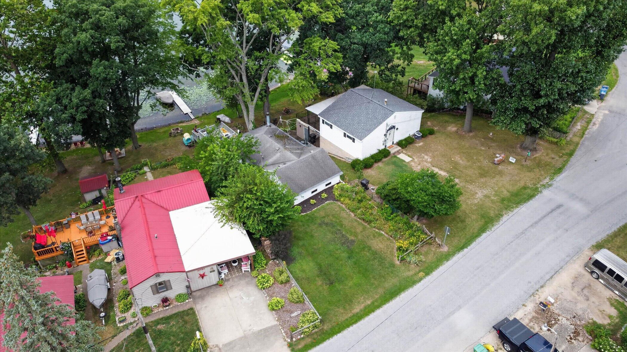52784 Twin Lakeview Drive Property Photo 34