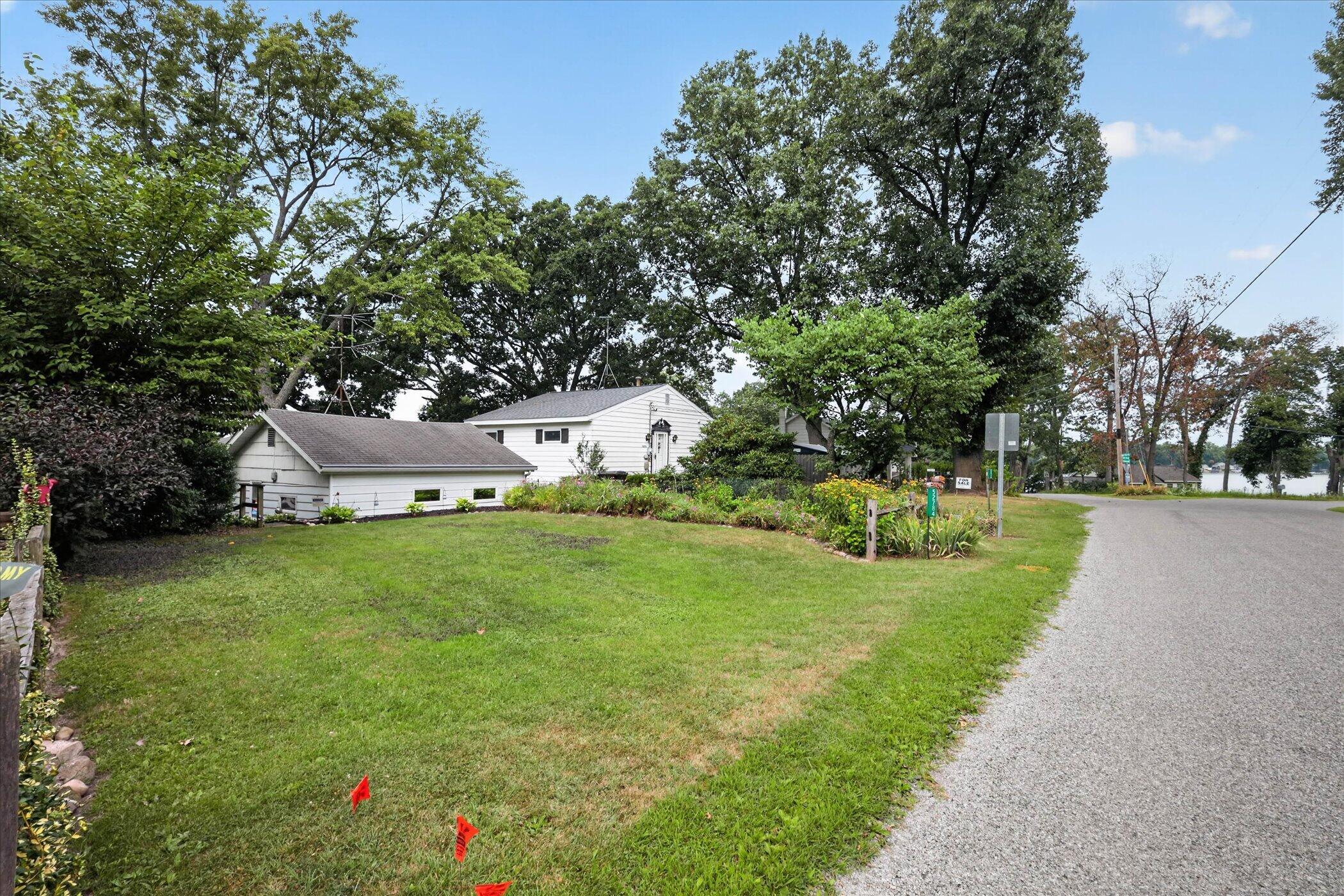 52784 Twin Lakeview Drive Property Photo 45